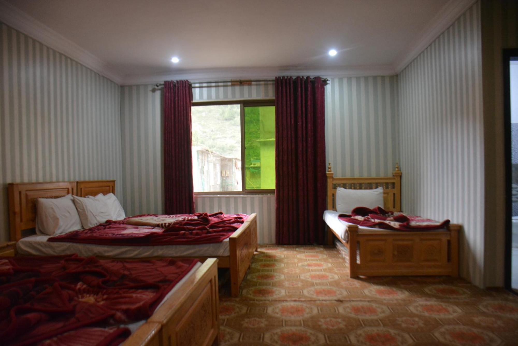 Hotel Pine Hills, Наран Екстер'єр фото