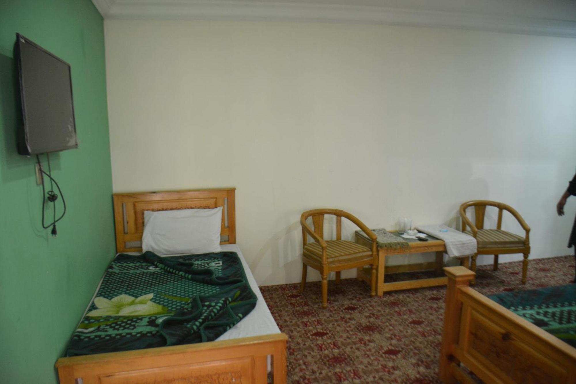 Hotel Pine Hills, Наран Екстер'єр фото